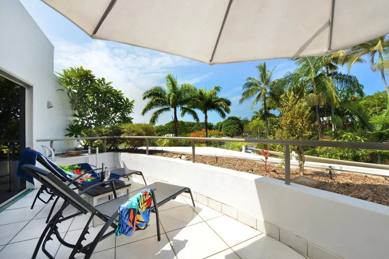 Club Tropical Resort - Official Onsite Reception & Check In Port Douglas 4*,
