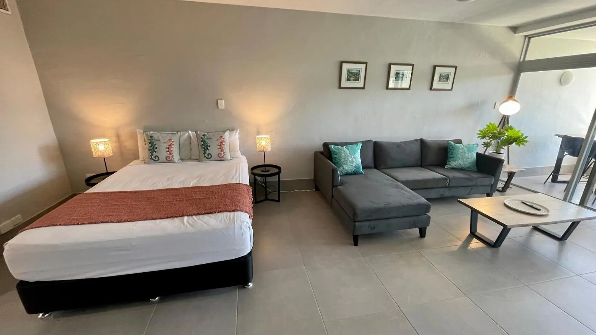 Club Tropical Resort - Official Onsite Reception & Check In Port Douglas 4*,  Australia