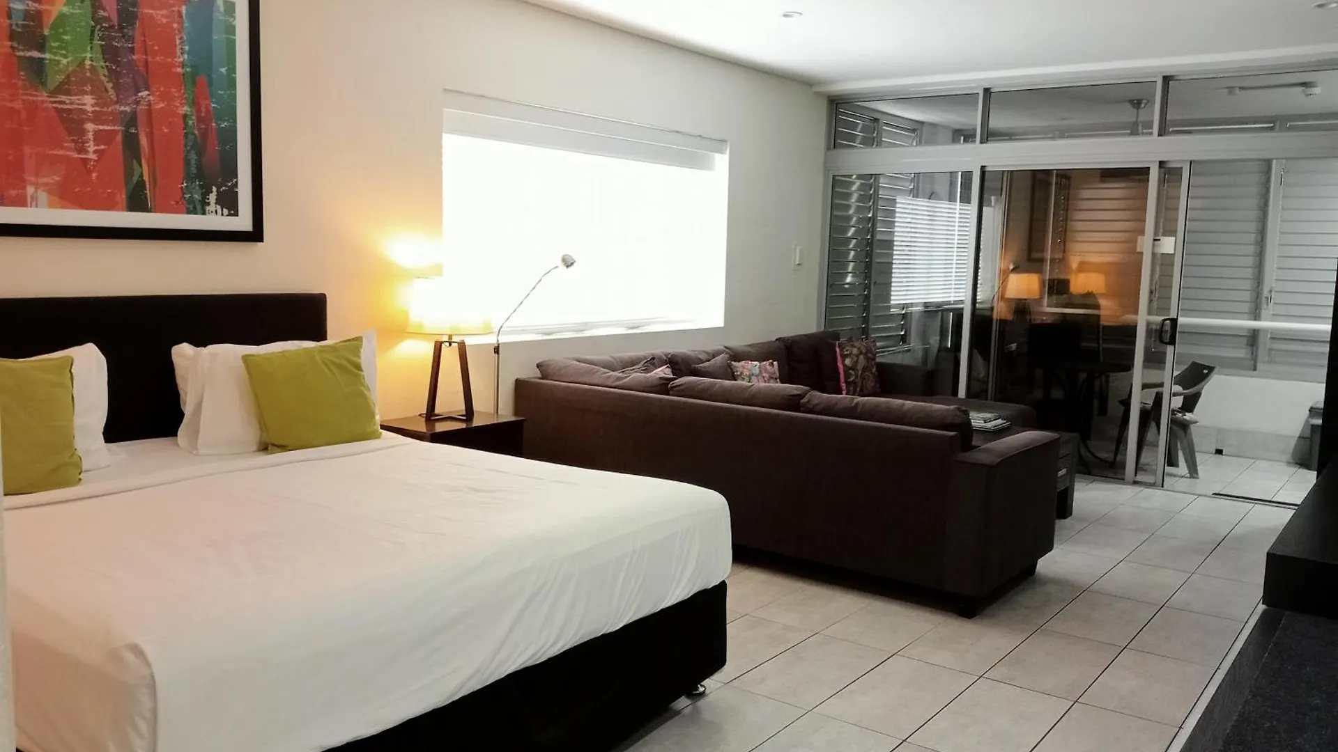 Aparthotel Club Tropical Resort - Official Onsite Reception & Check In Port Douglas