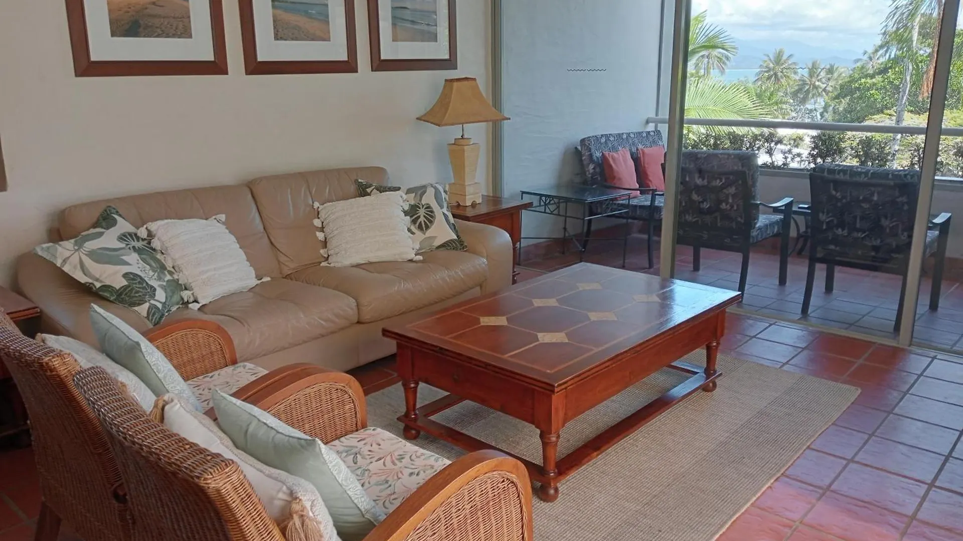 Aparthotel Club Tropical Resort - Official Onsite Reception & Check In Port Douglas
