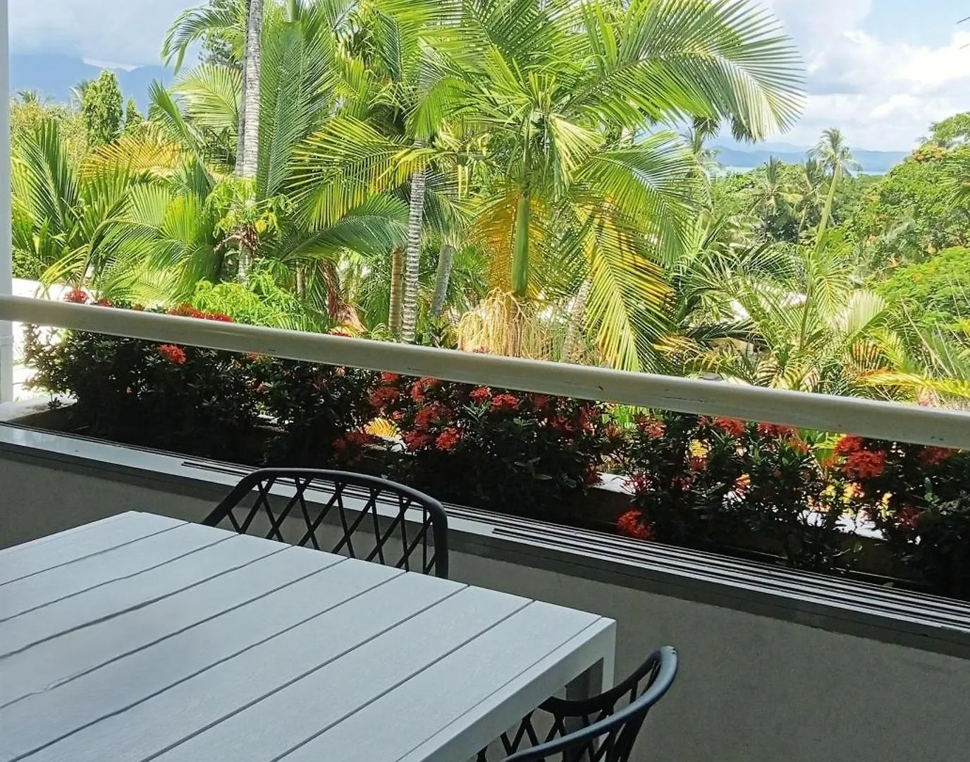 Club Tropical Resort - Official Onsite Reception & Check In Port Douglas 4*,  Australia